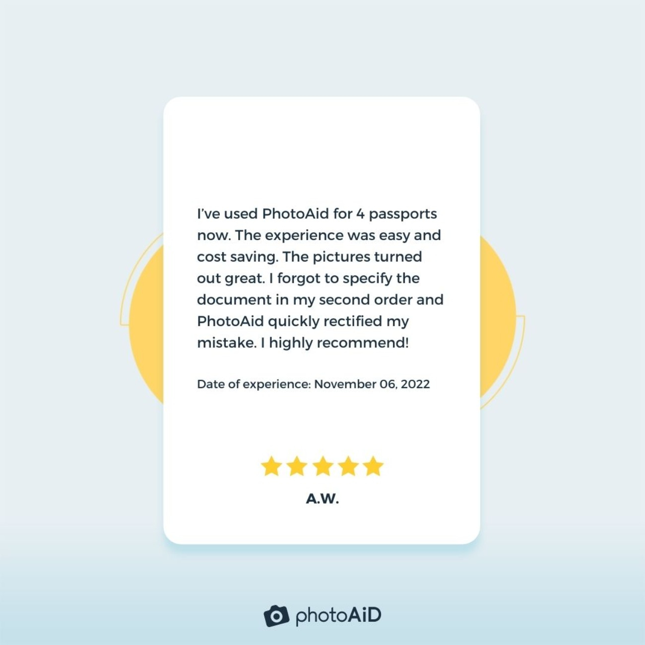 A customer describes using PhotoAiD for their U.S. passport renewal.