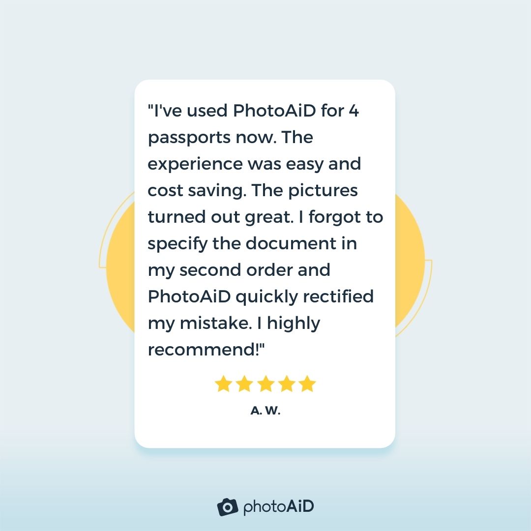 a positive review of PhotoAiD® from a satisfied customer.