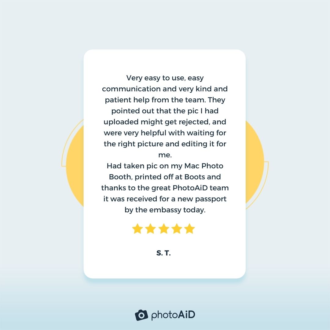 A 5 star review of PhotoAiD.