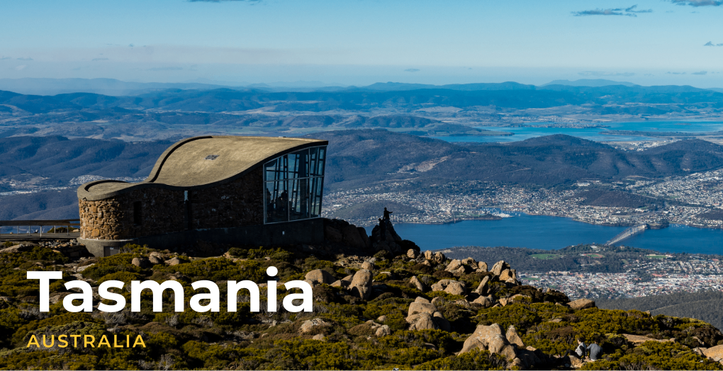 Widok z wyspy Tasmania na panoramę Australii.