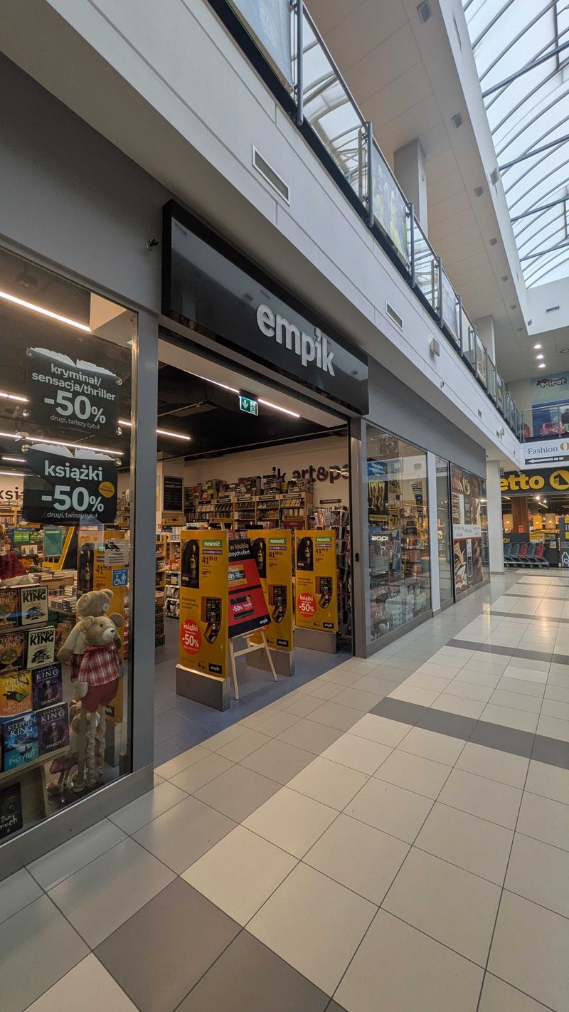 Wywoływanie i wydruk zdjęć w foto kiosku PhotoAiD w Empik Dekada Skierniewice
