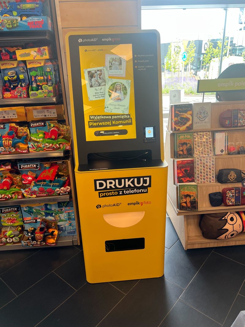 Foto kiosk PhotoAiD w salonie Empik Factoria Park we Wrocławiu