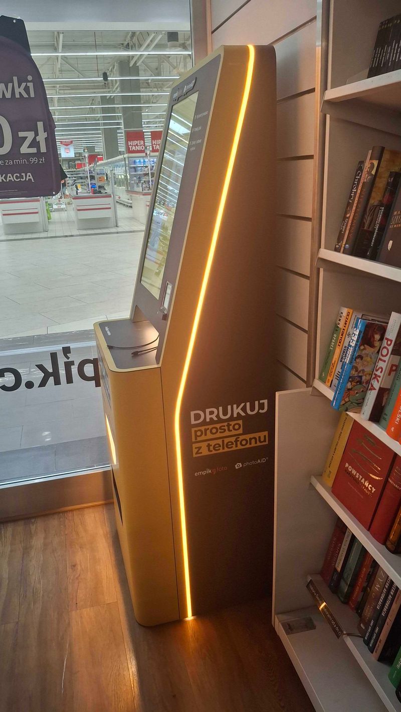 Samoobsługowa drukarnia PhotoAiD do druku dokumentów A4 w Empiku w Lublinie