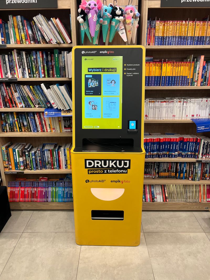 Foto kiosk PhotoAiD w salonie Empik w Auchan przy Szczęśliwej w Gdańsku