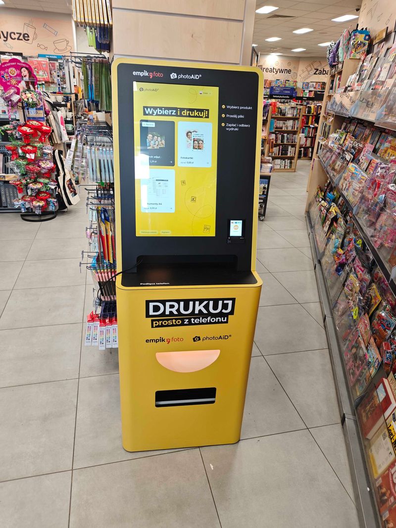 Foto kiosk PhotoAiD w salonie Empik przy ul. Łagiewnickiej 49/53 w Łodzi