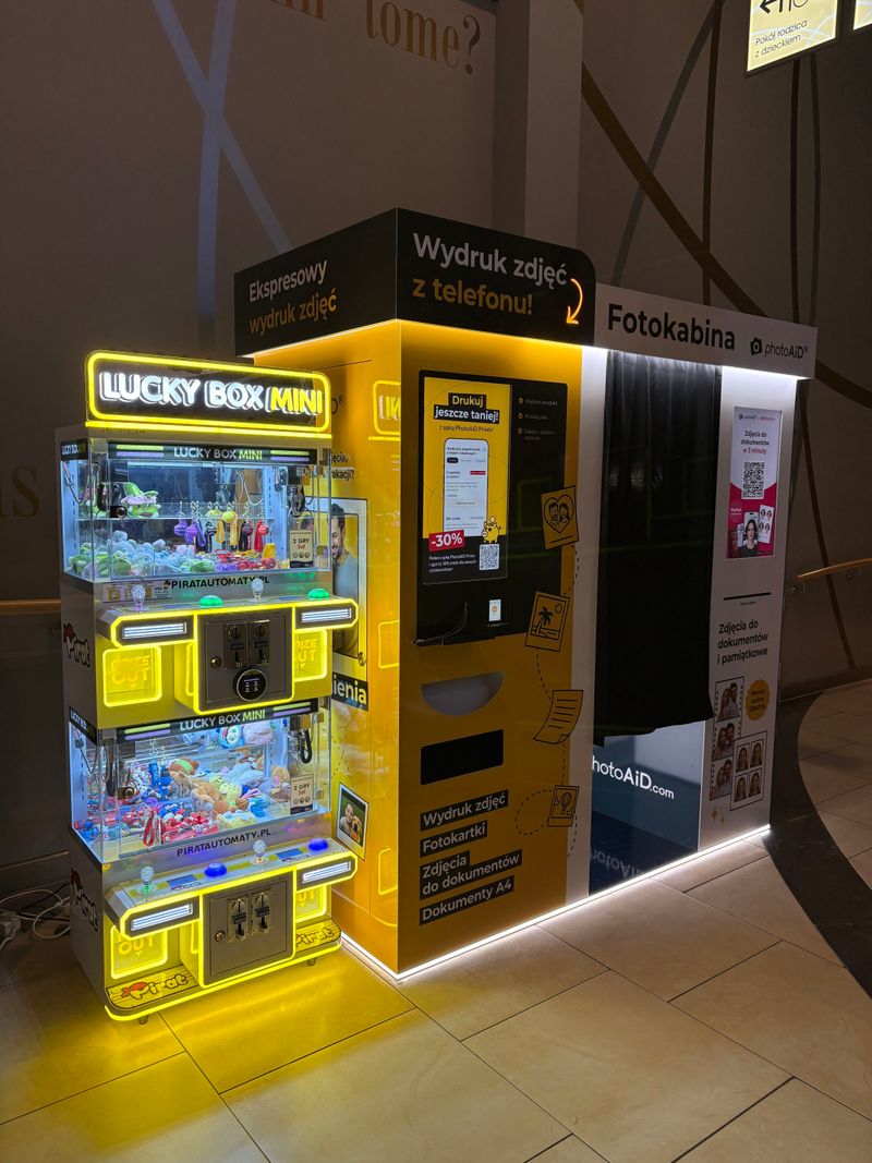 Foto kiosk PhotoAiD z fotobudką w Galerii Glogovia pod Głogowem