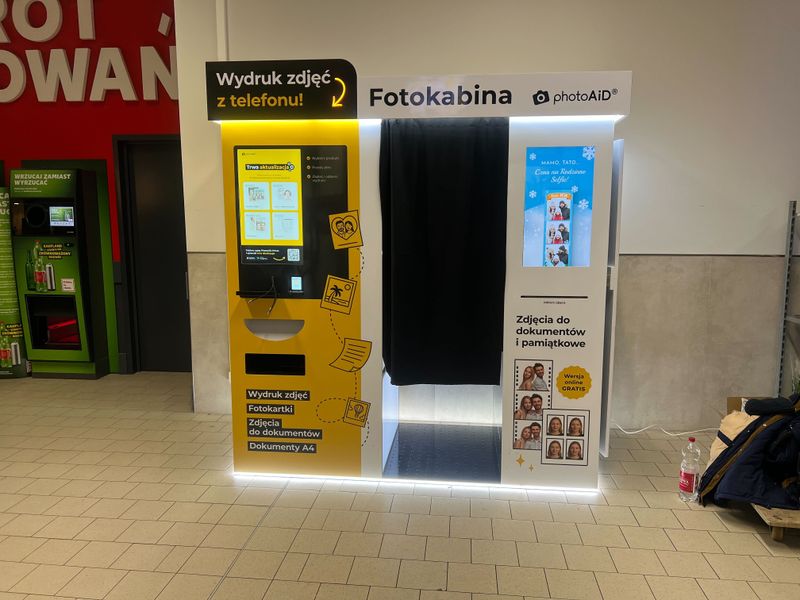 Wywoływanie zdjęć i druk dokumentów A4 w foto kiosku PhotoAiD w Kaufland Łódź Puszkina na Widzewie