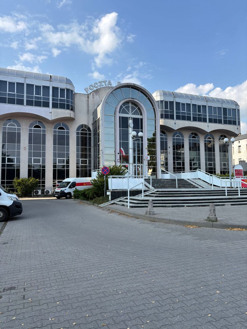 Budynek Poczty Polskiej przy Kazimierza Jagiellończyka 4 w Gorzowie Wielkopolskim