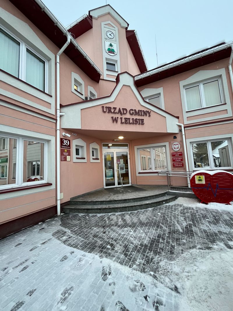 Foto kiosk PhotoAiD do wydruku A4 i zdjęć w Urzędzie Gminy Lelis