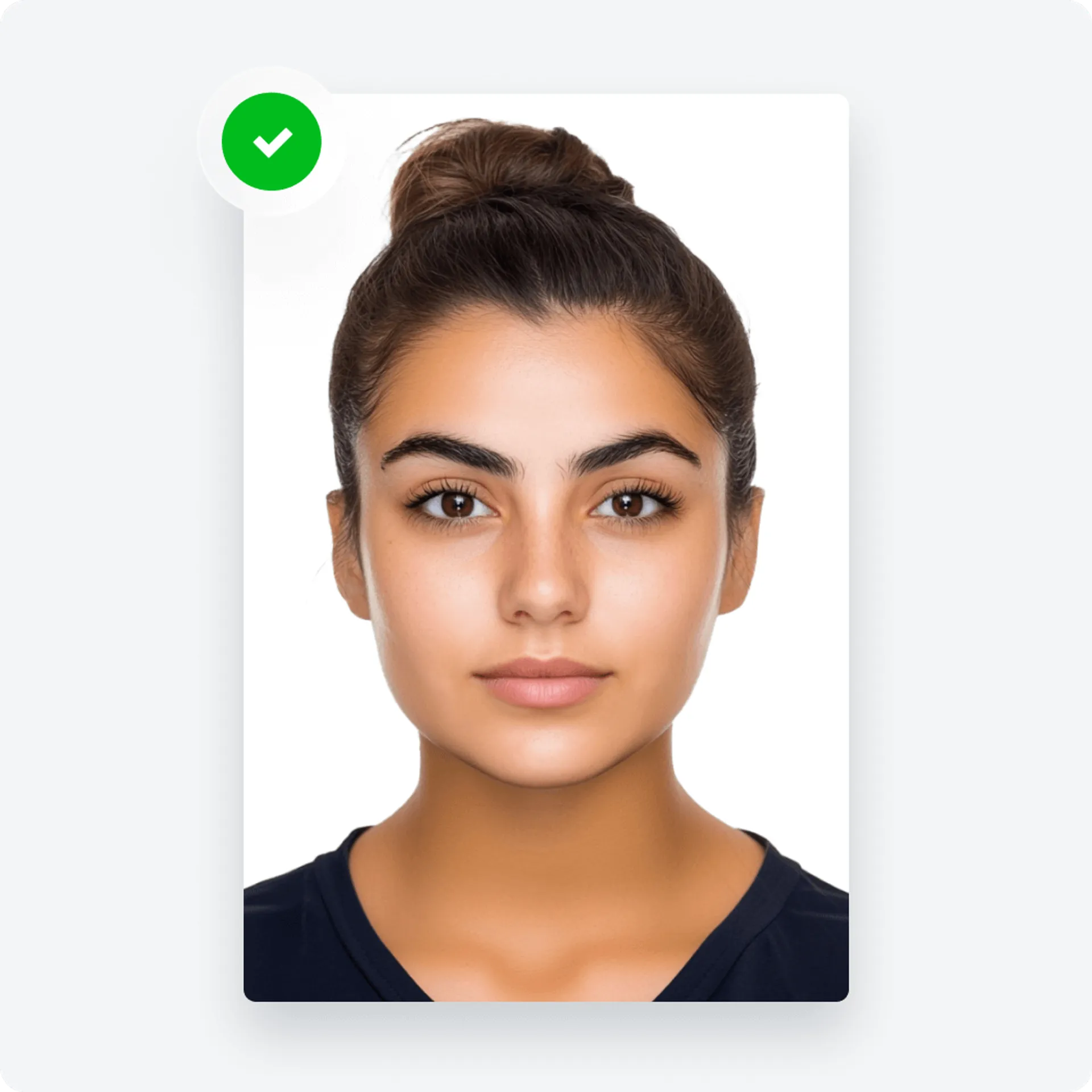 Passport photo with good lighting: No under or overexposure.