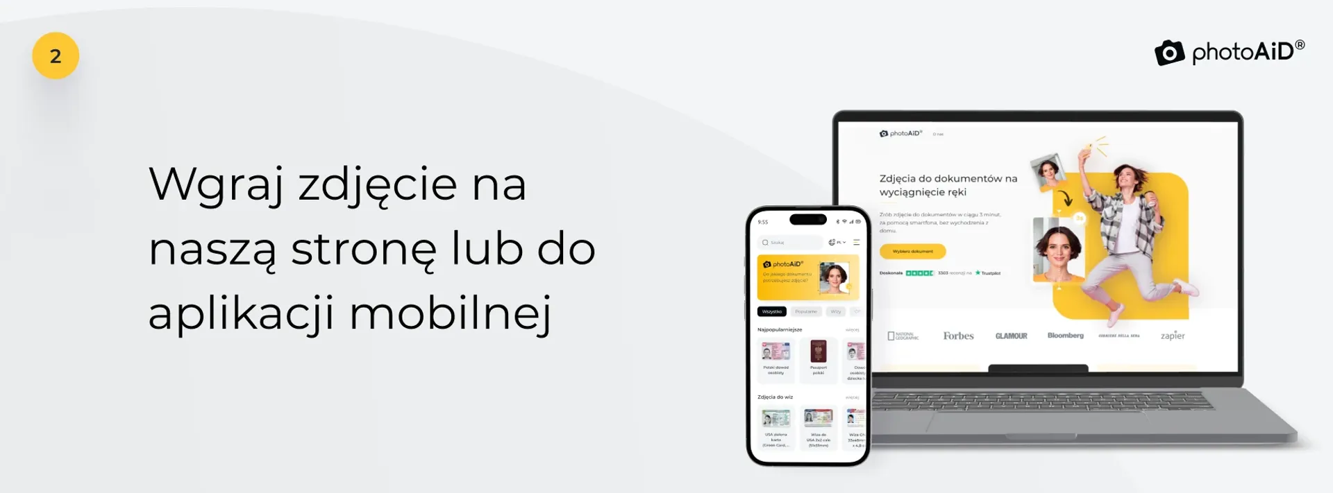  Komputer i telefon z widokiem, w którym wgrywa się zdjęcie do PhotoAiD